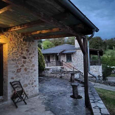Yono'S Traditional House Ano Ravenia المظهر الخارجي الصورة
