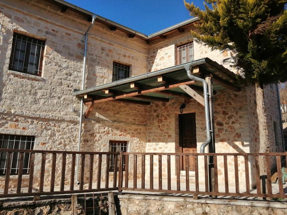 Yono'S Traditional House Ano Ravenia المظهر الخارجي الصورة