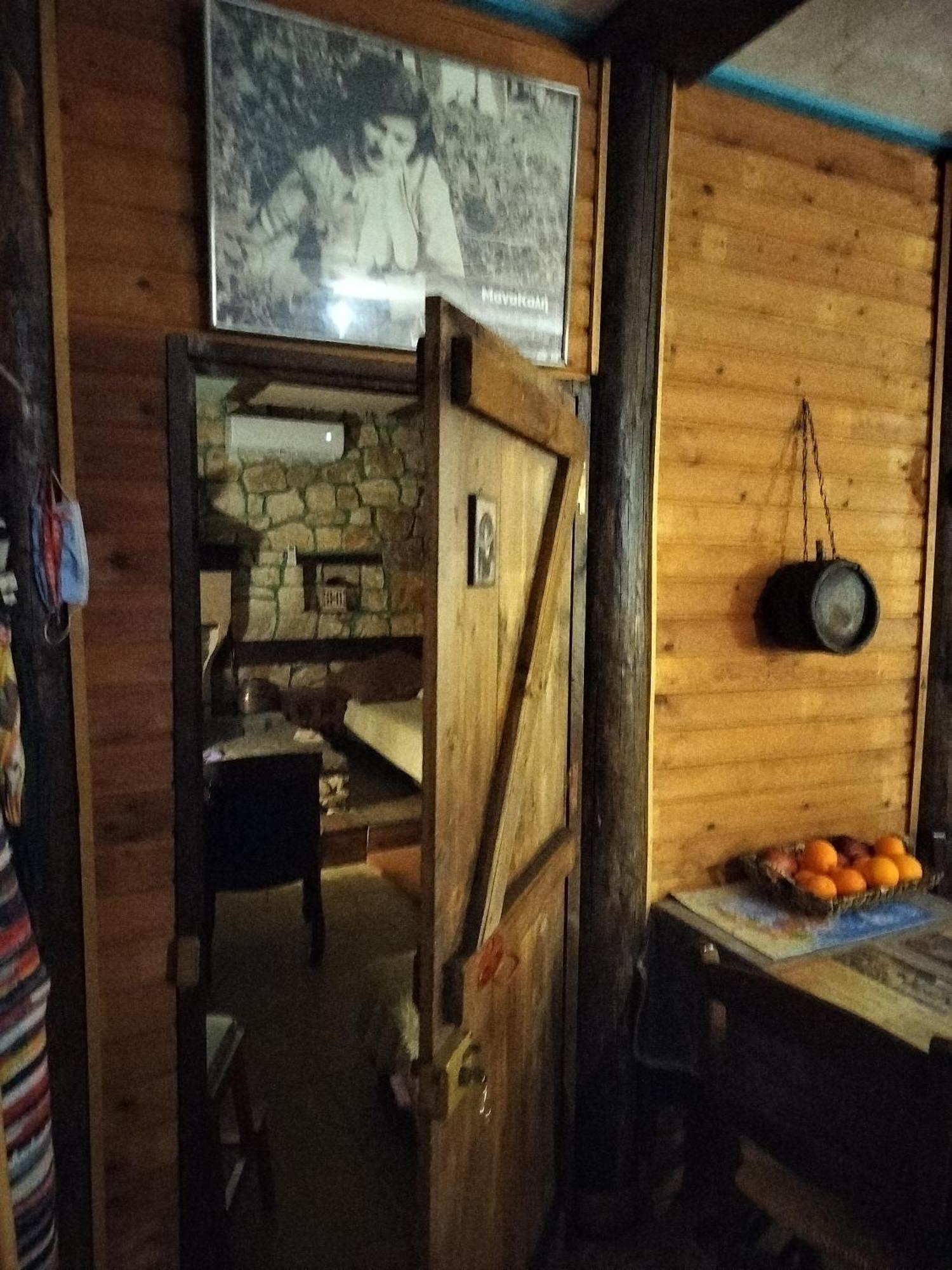 Yono'S Traditional House Ano Ravenia المظهر الخارجي الصورة