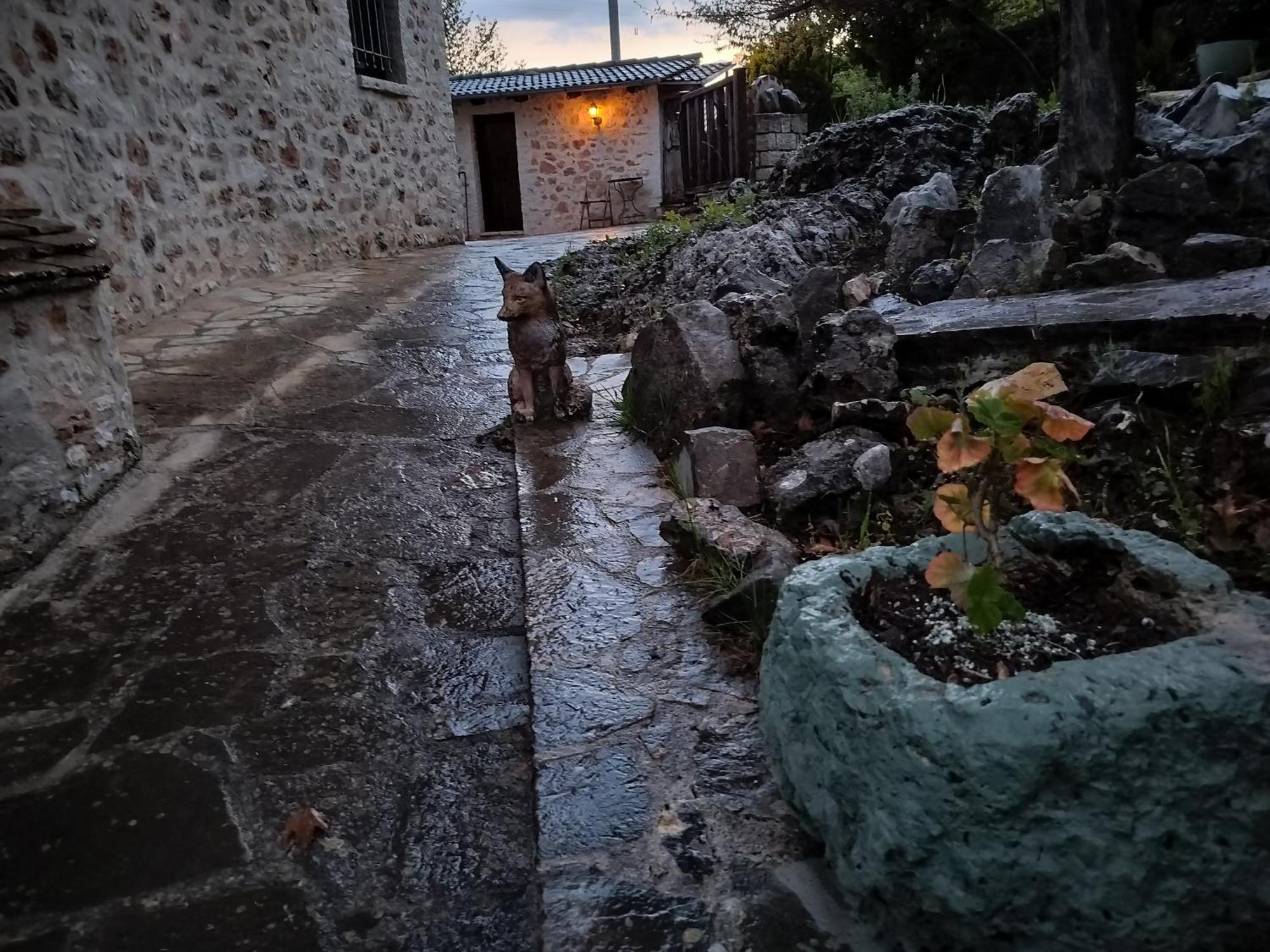 Yono'S Traditional House Ano Ravenia المظهر الخارجي الصورة
